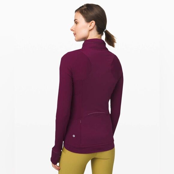 Lululemon Far and Free Jacket - Picture 11 of 11